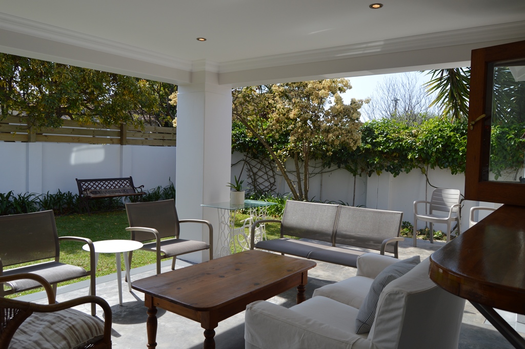 2 Camdeboo Street, Plettenberg Bay